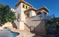 Herverkoop - Villa -
La Zenia - Costa Blanca