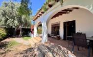 Revente - Villa -
Orihuela Costa - Costa Blanca