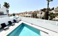 Revente - Villa -
Villamartin - Costa Blanca