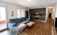Herverkoop - Apartment -
Torrevieja - Playa del Cura