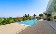 Resale - Villa -
Nueva Andalucía - Costa del Sol