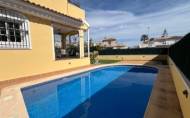 Revente - Villa -
Orihuela Costa - Costa Blanca