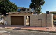 Resale - Townhouse -
Punta Prima