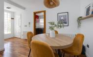 Resale - Villa -
Los Montesinos - La Herrada