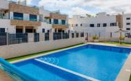 Herverkoop - Town House -
Villamartin - Costa Blanca