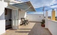 Herverkoop - Terraced house / Townhouse -
Torrevieja - La Siesta