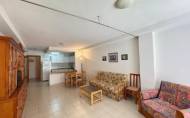 Herverkoop - Apartamento -
Torrevieja - Centro