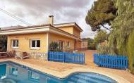 Revente - Villa -
Elda