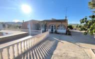 Reventa - Country House -
Yecla - Inland