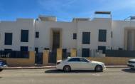 Herverkoop - Bungalow -
Orihuela Costa - Costa Blanca