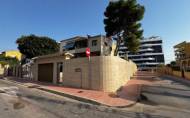 Resale - Townhouse -
Punta Prima