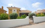 Herverkoop - Villa -
Los Montesinos - Costa blanca sur