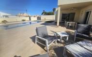 Reventa - Villa -
Torrevieja - Costa Blanca