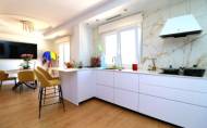 Herverkoop - Villa -
Orihuela Costa - Campoamor