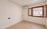 Herverkoop - Apartment -
Torrevieja - Acequion