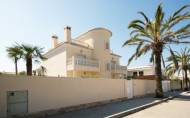 Herverkoop - Villa -
Cabo Roig - Costa Blanca