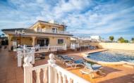 Herverkoop - Villa -
Torrevieja - LOS BALCONES - LOS ALTOS
