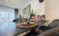 Revente - Apartment -
Torrevieja - Centro