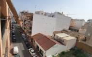 Herverkoop - Apartment -
Torrevieja - Centro