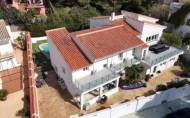 Resale - Villa -
Dehesa de Campoamor - Costa Blanca