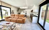 Reventa - Villa -
Villamartin - Costa Blanca