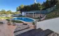 Herverkoop - Villa -
Orihuela - Inland