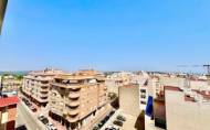 Herverkoop - Apartment -
Torrevieja - La Mata