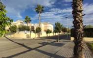 Herverkoop - Villa -
Torrevieja - La Siesta - El Salado - Torreta
