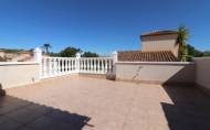 Herverkoop - Villa -
San Miguel de Salinas - Lake View Mansions