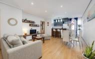 Herverkoop - Apartment -
Torrevieja - Centro