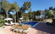 Resale - Villa -
Pilar de la Horadada - Pinar de Campoverde