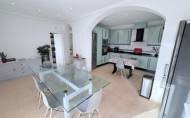 Herverkoop - Villa -
Gea Y Truyols - Inland