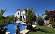 Herverkoop - Villa -
Algorfa - Inland