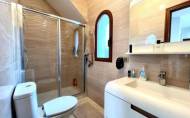 Revente - Villa -
Villamartin - Costa Blanca
