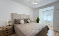 Revente - Apartamento -
Torrevieja - Centro