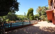 Resale - Villa -
Orihuela Costa - Campoamor