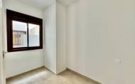 Resale - Apartment -
Torrevieja - Habaneras