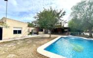 Herverkoop - Finca / Country Property -
Orihuela