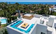 Herverkoop - Villa -
Marbella - East Marbella
