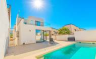 Herverkoop - Villa -
Benijofar - Costa Blanca