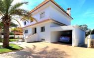 Herverkoop - Villa -
Orihuela Costa - Campoamor