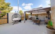 Herverkoop - Town House -
Villamartin - Costa Blanca