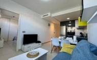 Revente - Apartamento -
Torrevieja - Centro