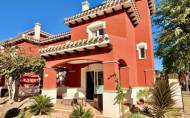Herverkoop - Villa -
Mar Menor Golf Resort - Inland