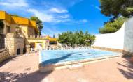 Resale - Villa -
Yecla - Inland