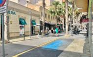 Revente - Apartamento -
Torrevieja - Centro