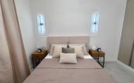Revente - Apartamento -
Torrevieja - Playa del Cura