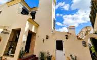 Herverkoop - Villa -
Villamartin - Costa Blanca