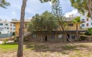 Herverkoop - Villa -
Orihuela Costa - Las Filipinas
