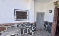 Herverkoop - Finca -
Algarinejo - Inland